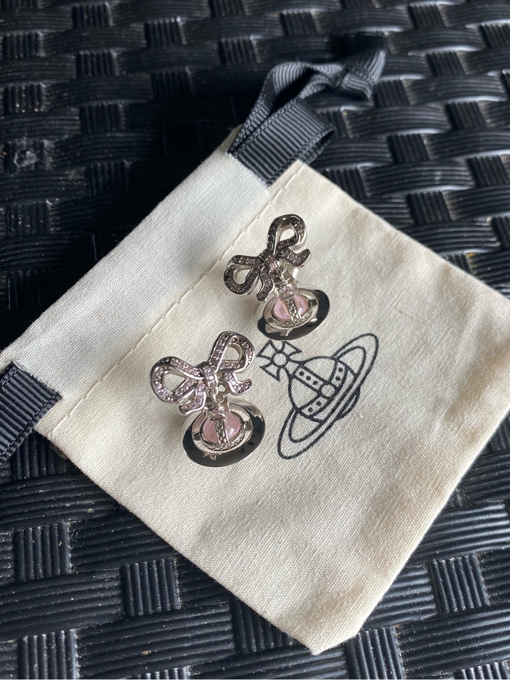 Vivienne Westwood bowknot orb Sterling silver earrings